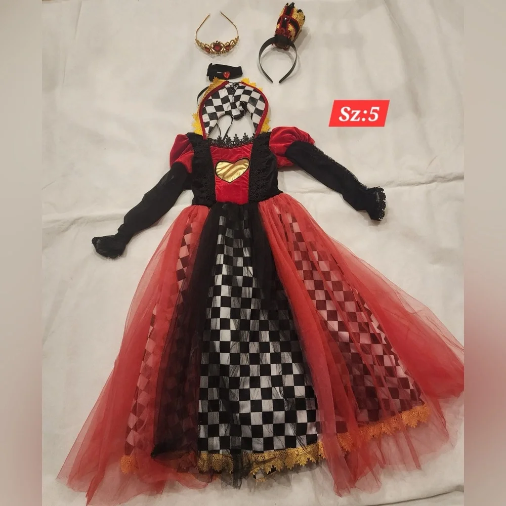 Queen of Hearts Kids Costume - Red, Black, Gold girls Halloween dress-up - Picture 2 of 2